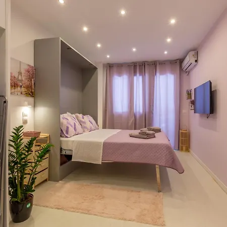Apartment Chic New Pagrati