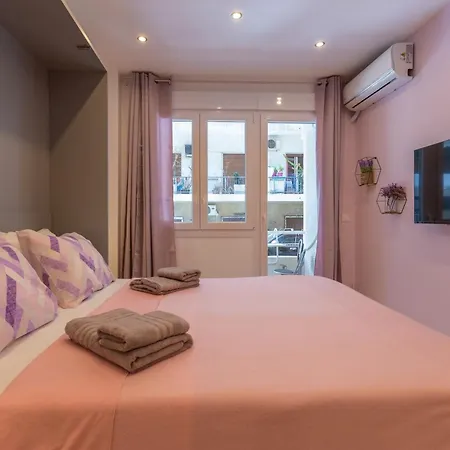 Apartment Chic New Pagrati *
